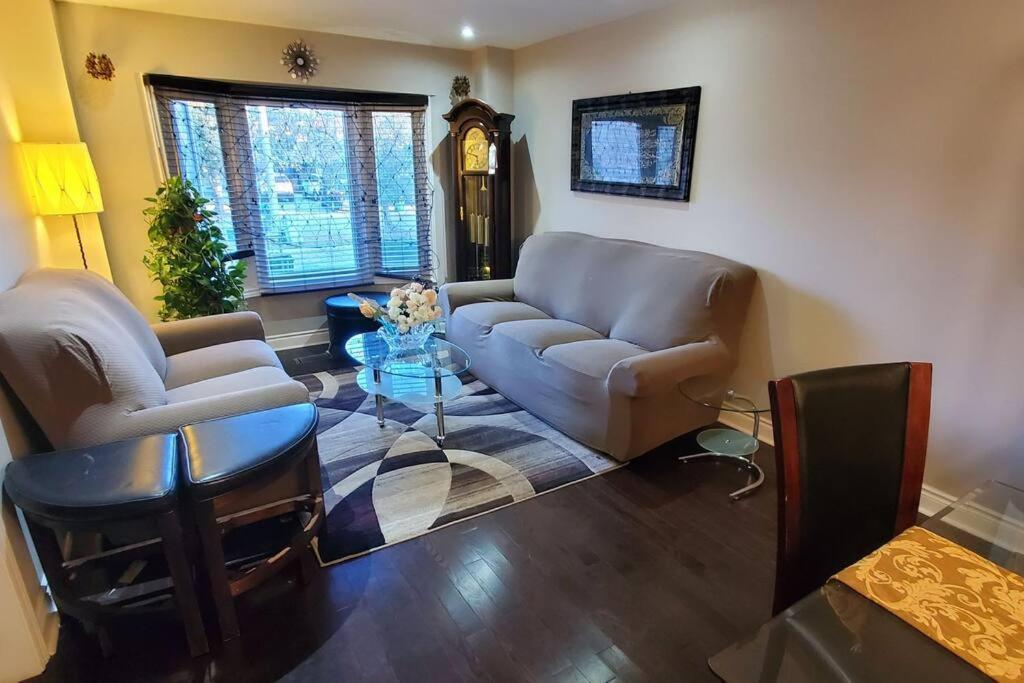 Beautiful House In Mississauga公寓 外观 照片